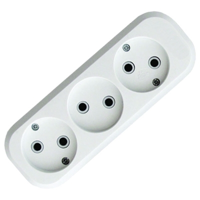 Розетка 3гн о/п 